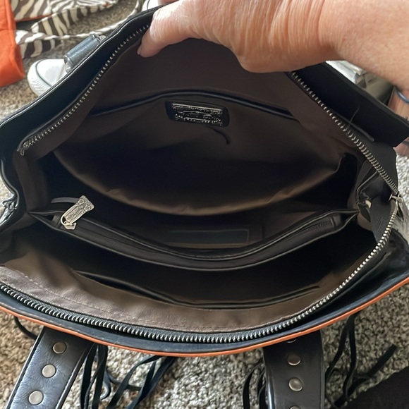 Trinity Ranch Cowhide Leather Purse - Picture 10 of 11